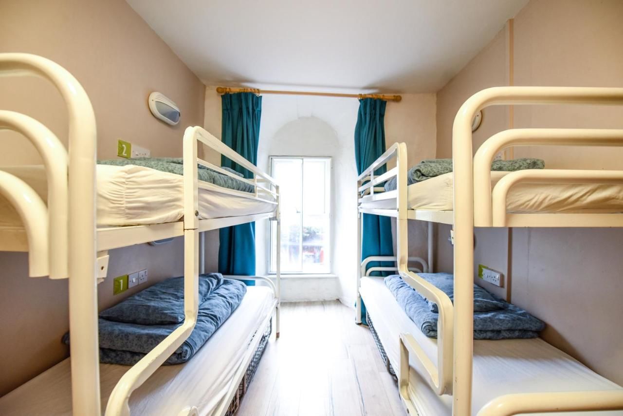 Хостелы Snoozles Quay Street Tourist Hostel Голуэй
