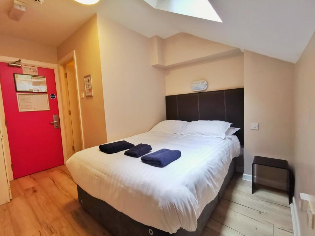 Хостелы Snoozles Quay Street Tourist Hostel Голуэй