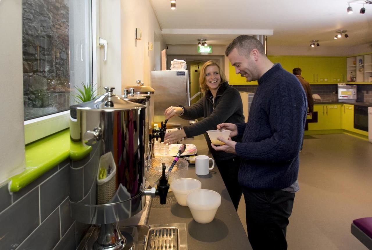 Хостелы Snoozles Quay Street Tourist Hostel Голуэй-37